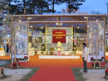 HỘI CHỢ LÀNG NGHỀ VIỆT NAM – 2011